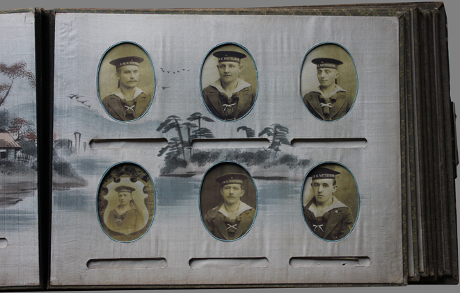 "Tsing Tang", 2008,
  installation with historical sailor's chest and historical Chinese album: Chinese album,
  detail (Kirsten Kötter)