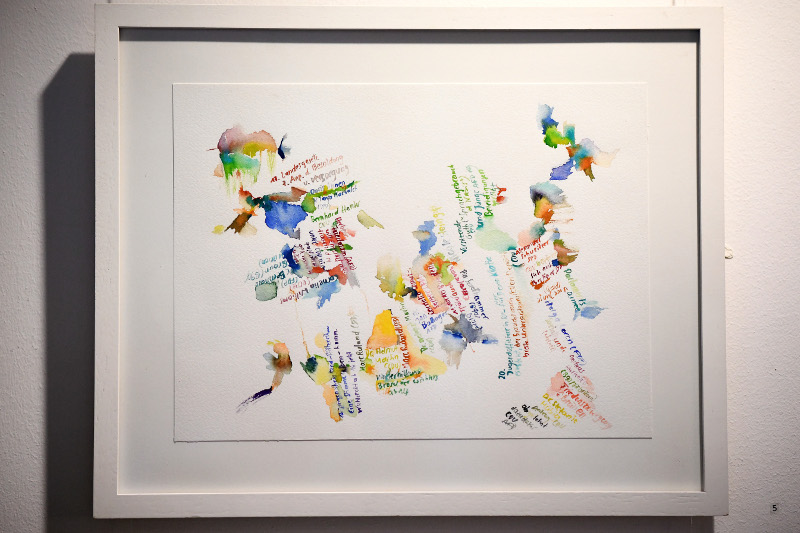 Kirsten Kötter: Artistic research Landtag. In: Bewegte Zeiten, exhibition, Landtag Rheinland-Pfalz,
  Abgeordnetenhaus Mainz, Germany, 04.09.2019 - 10.10.2019, exhibition view, photograph: Landtag Rheinland-Pfalz /
  Andreas Linsenmann